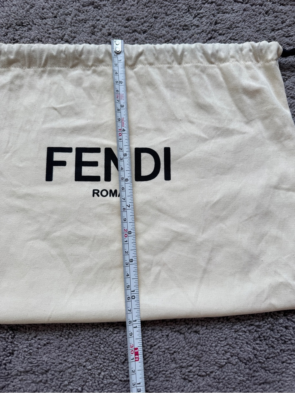 Fendi Cream Drawstring Dust Bag with Black Logo - Picture 2 of 4